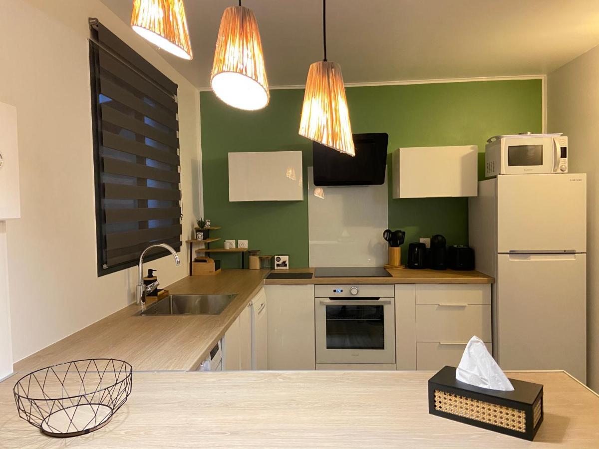 Ti Karet - Charmant Logement Avec Jacuzzi Et Vue Mer Тер-де-О Экстерьер фото